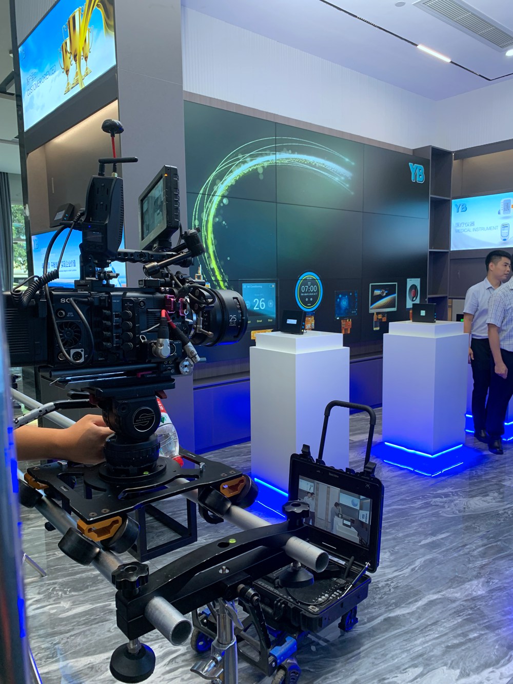 2.1数十万索尼F55 4K高清电影摄像机